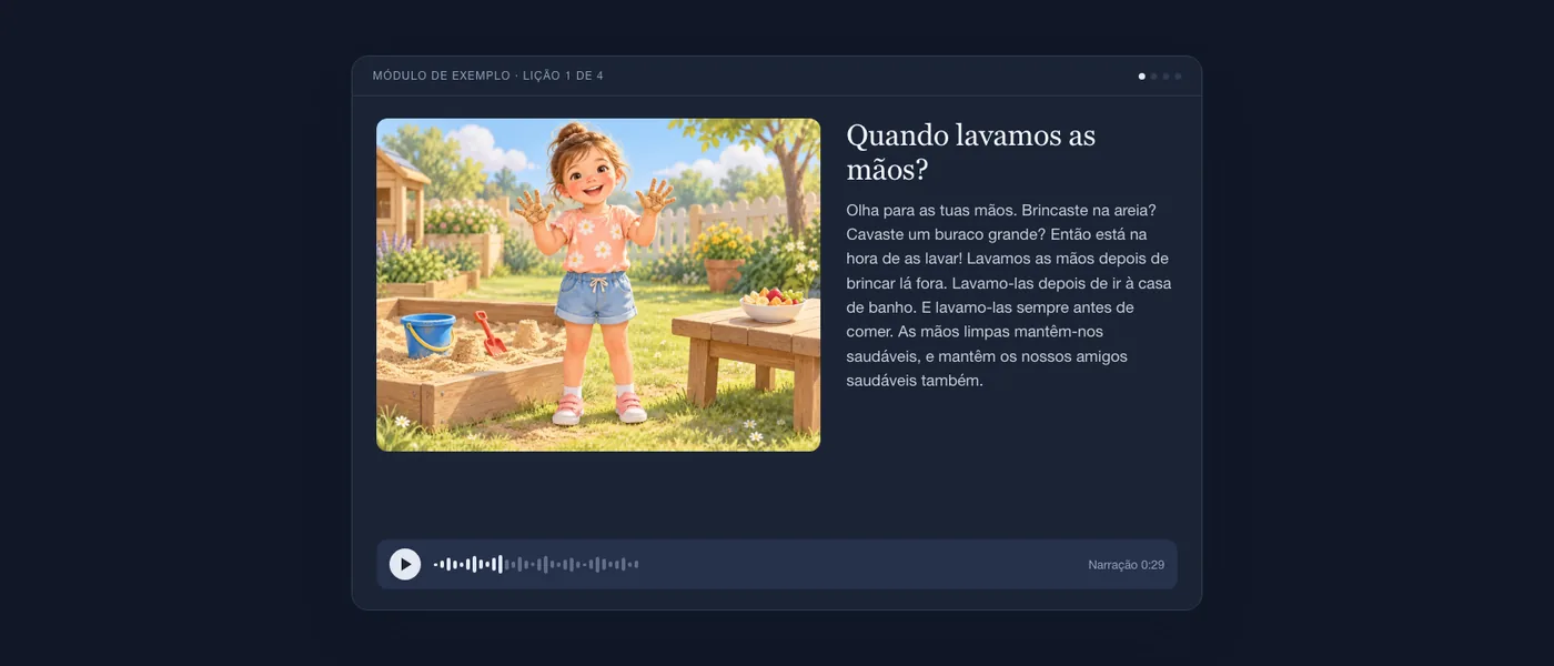 Um ecrã de lição tal como uma criança o vê: uma menina sorridente com as mãos cheias de areia num jardim, o texto curto e um leitor de áudio.